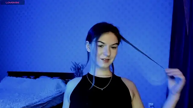 luna_lust_212's cam snapshot