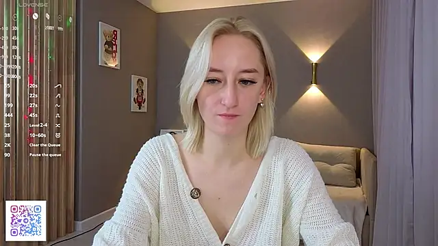 JodeeThu's cam snapshot