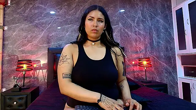 Sasha_Larsen's cam snapshot