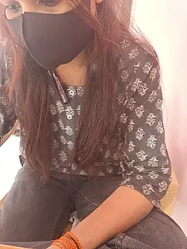 Iamyourdarling's cam snapshot