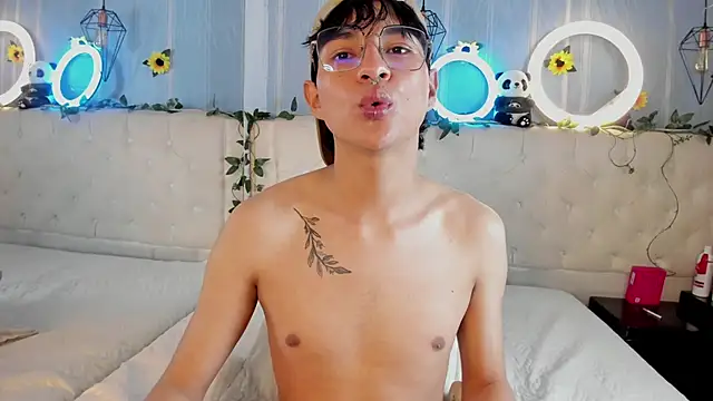 AleAurarashi's cam snapshot