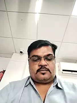 Desi_Lodo_Gujju_Boy live sex cam