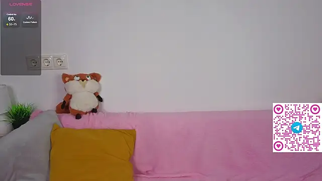 Kelly_Hardy's cam snapshot