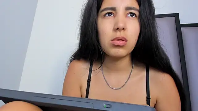 Lucy-23's cam snapshot