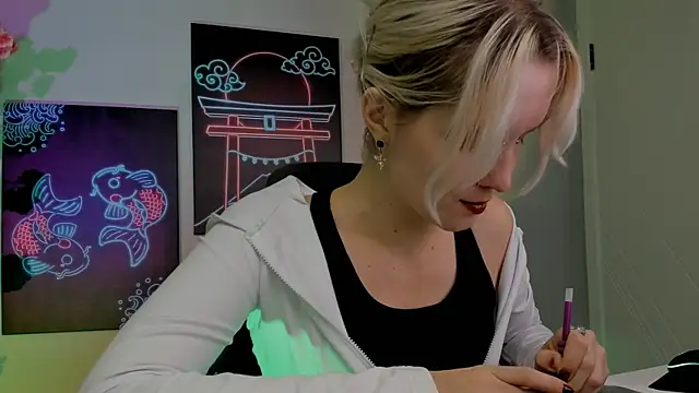 BethanyCloud's cam snapshot