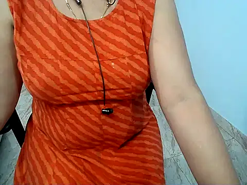 Nagma_housewife's cam snapshot