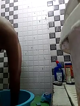 Hotty-Nidhi's cam snapshot