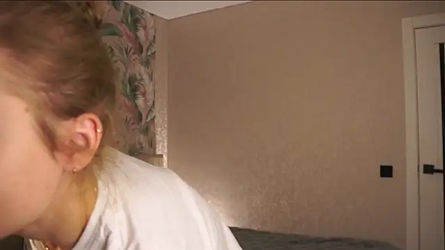 AnnabelleMaine live sex cam