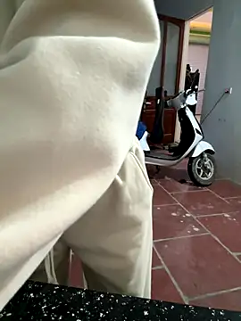 tran_my's cam snapshot