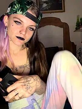 ittybittymeryssa live sex cam