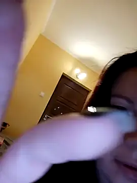 Szilvi93 live sex cam