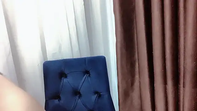 LtReina live sex cam