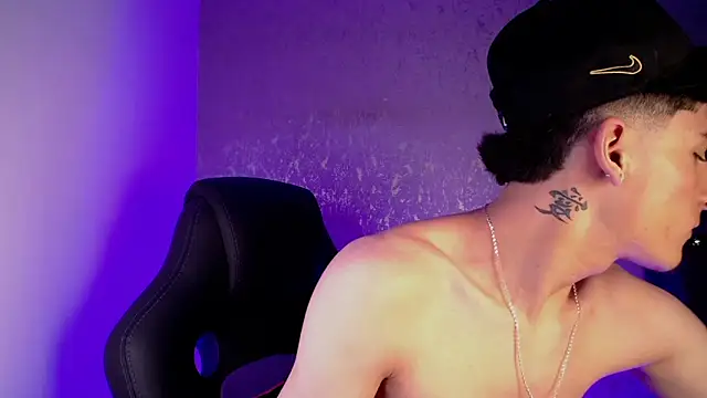 MateoMitchell live sex cam