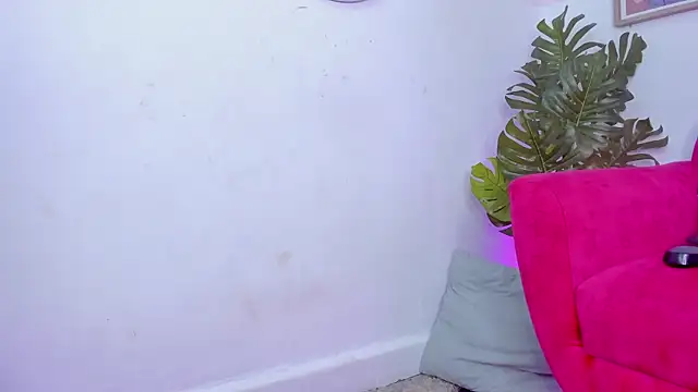 Miakhalifa_7's cam snapshot