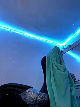 Luna_SofiaXX live sex cam