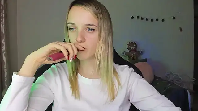 RouseReed's cam snapshot