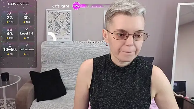 Cutie_Erikaa1's cam snapshot