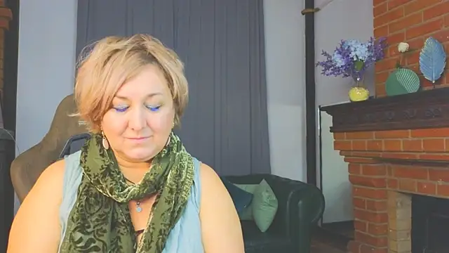 Marta_Wils's cam snapshot