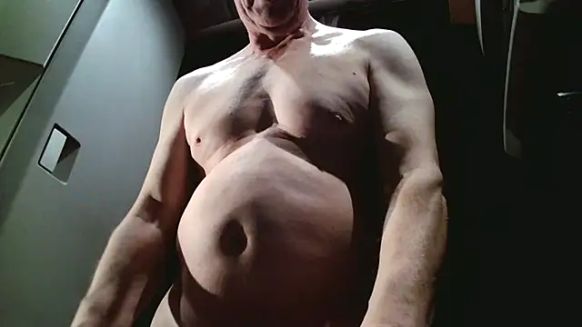 hornymbtrucker live sex cam