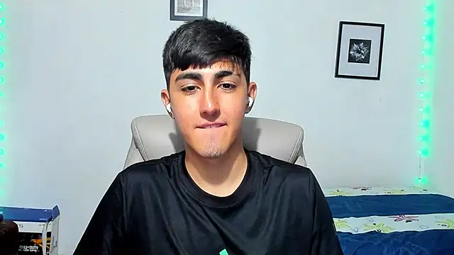 babymaik live sex cam