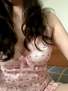 Ruby_bear live sex cam