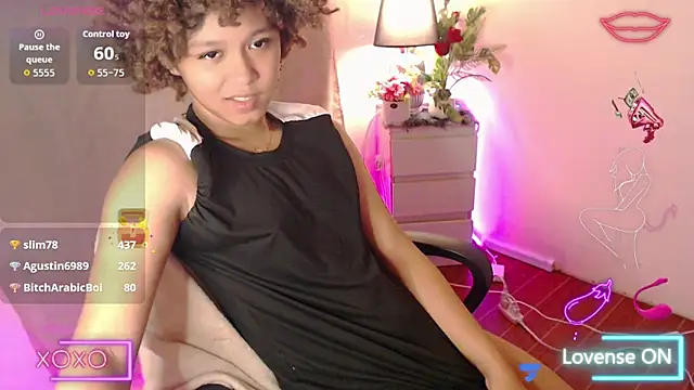 yourfavdollyxxx live sex cam