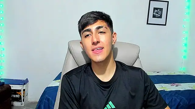 babymaik live sex cam