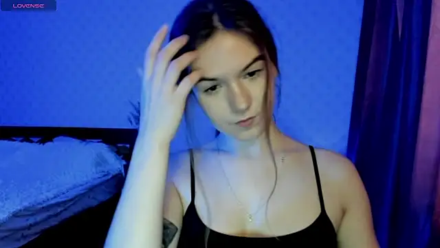 luna_lust_212's cam snapshot