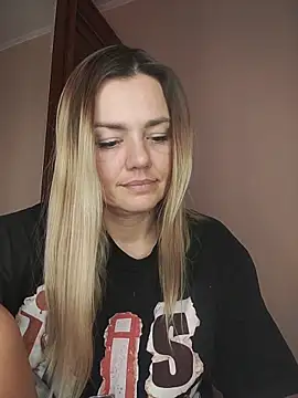 KrissSexi's cam snapshot