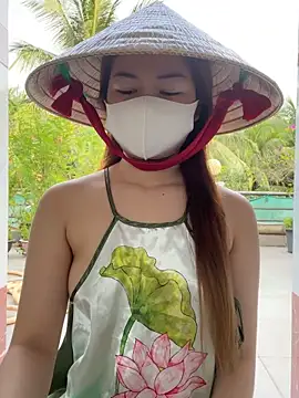 BabyThree_'s cam snapshot