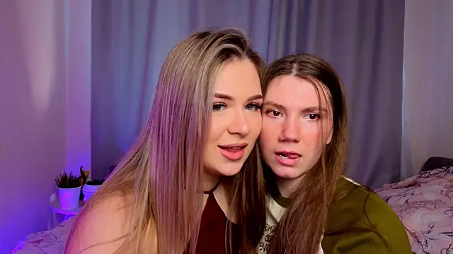 MelitaMoote's cam snapshot