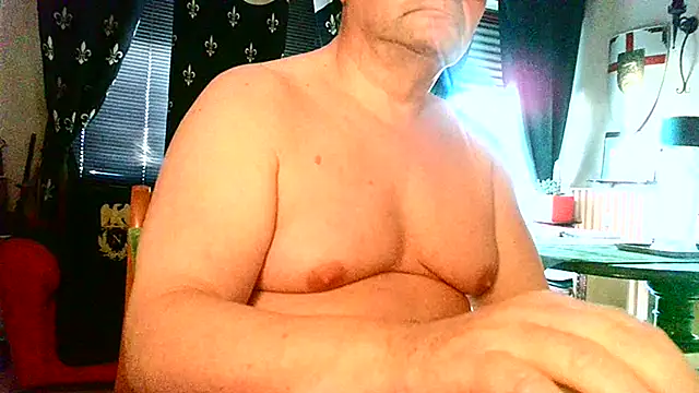 ALBONU73 live sex cam