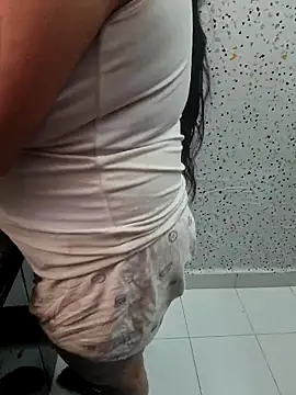 thelustybitch's cam snapshot