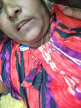 navyasree143's cam snapshot