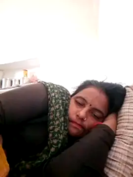 Suhani_hot12's cam snapshot