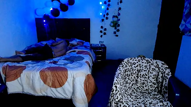 freddy_romas's cam snapshot