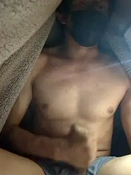 Amaimask2's cam snapshot