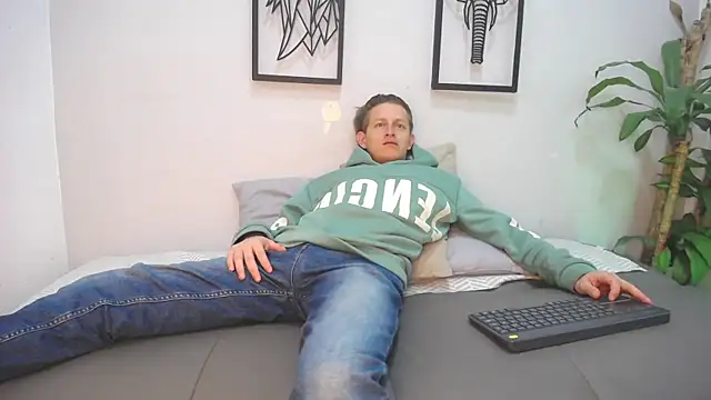 AnthonyAlso's cam snapshot