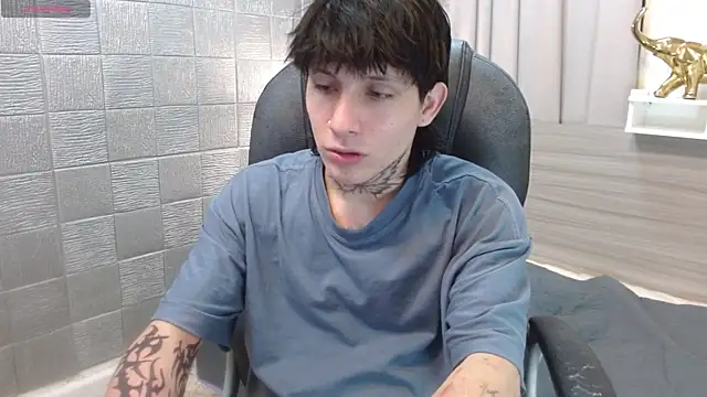 Iantwink18's cam snapshot