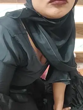 Itz_Mayra_'s cam snapshot