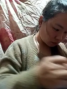 may-squirl's cam snapshot