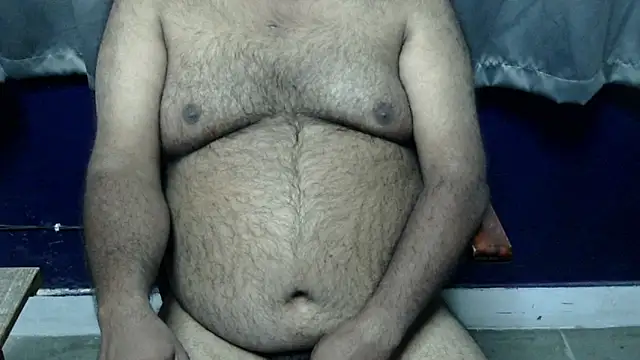 hairysubcub_70's cam snapshot