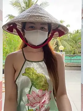 BabyThree_'s cam snapshot