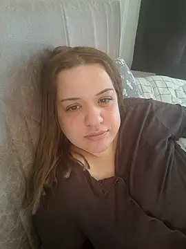 Cansuxyolu live sex cam