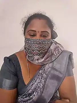 Tamil_devagi's cam snapshot