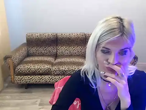 SexyBeatriice's cam snapshot