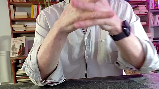 yvanbonar's cam snapshot