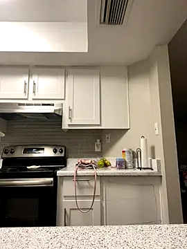 SafeinouterSpace's cam snapshot