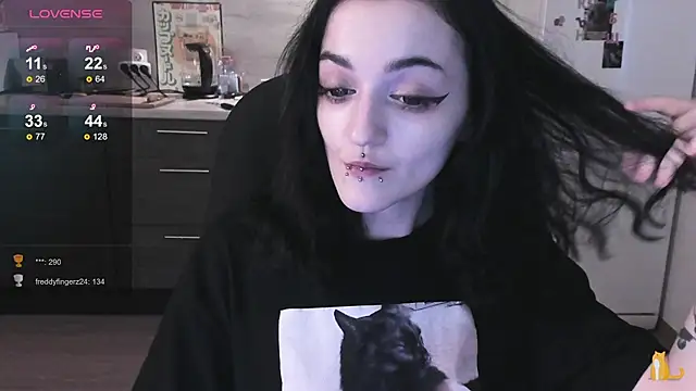 linaa__tyaan's cam snapshot