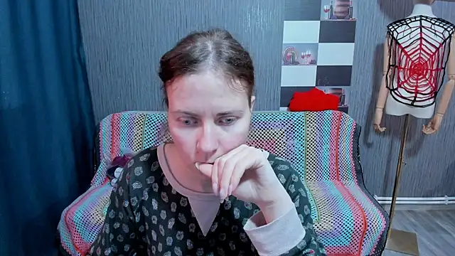 pa1e_pr1ncess's cam snapshot